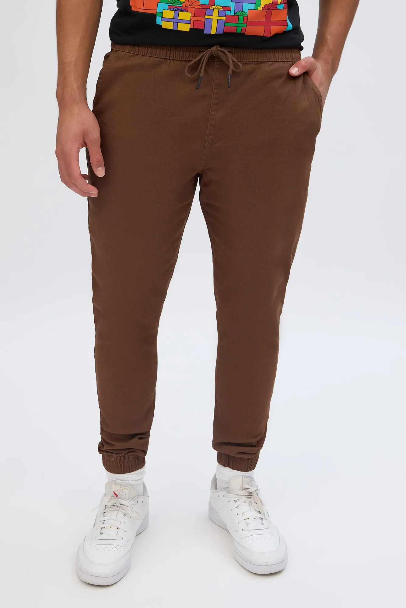 AERO Relaxed Twill Jogger