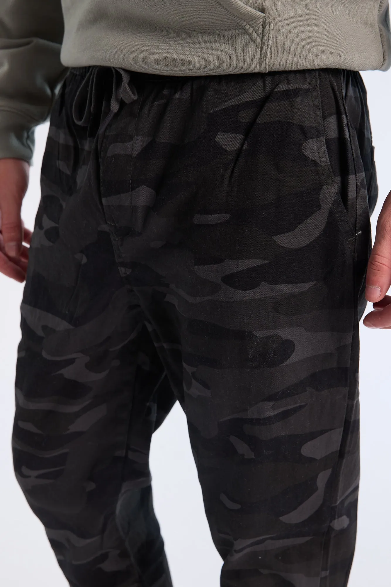 AERO Relaxed Twill Jogger