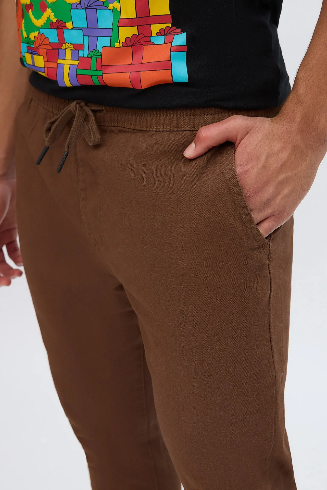 AERO Relaxed Twill Jogger