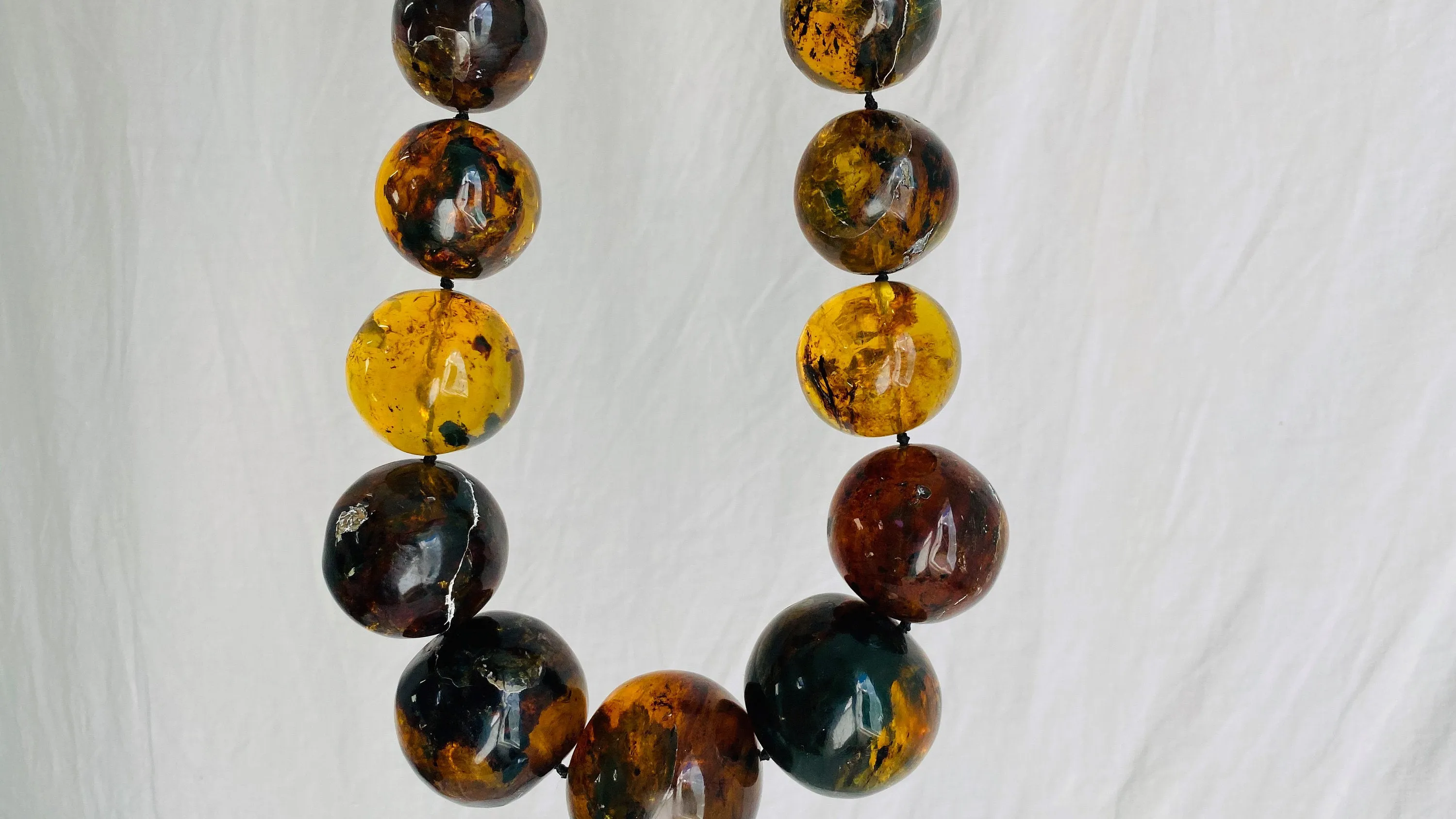 Huge Amber Beaded Necklace. Graduated. Dramatic and Gorgeous!