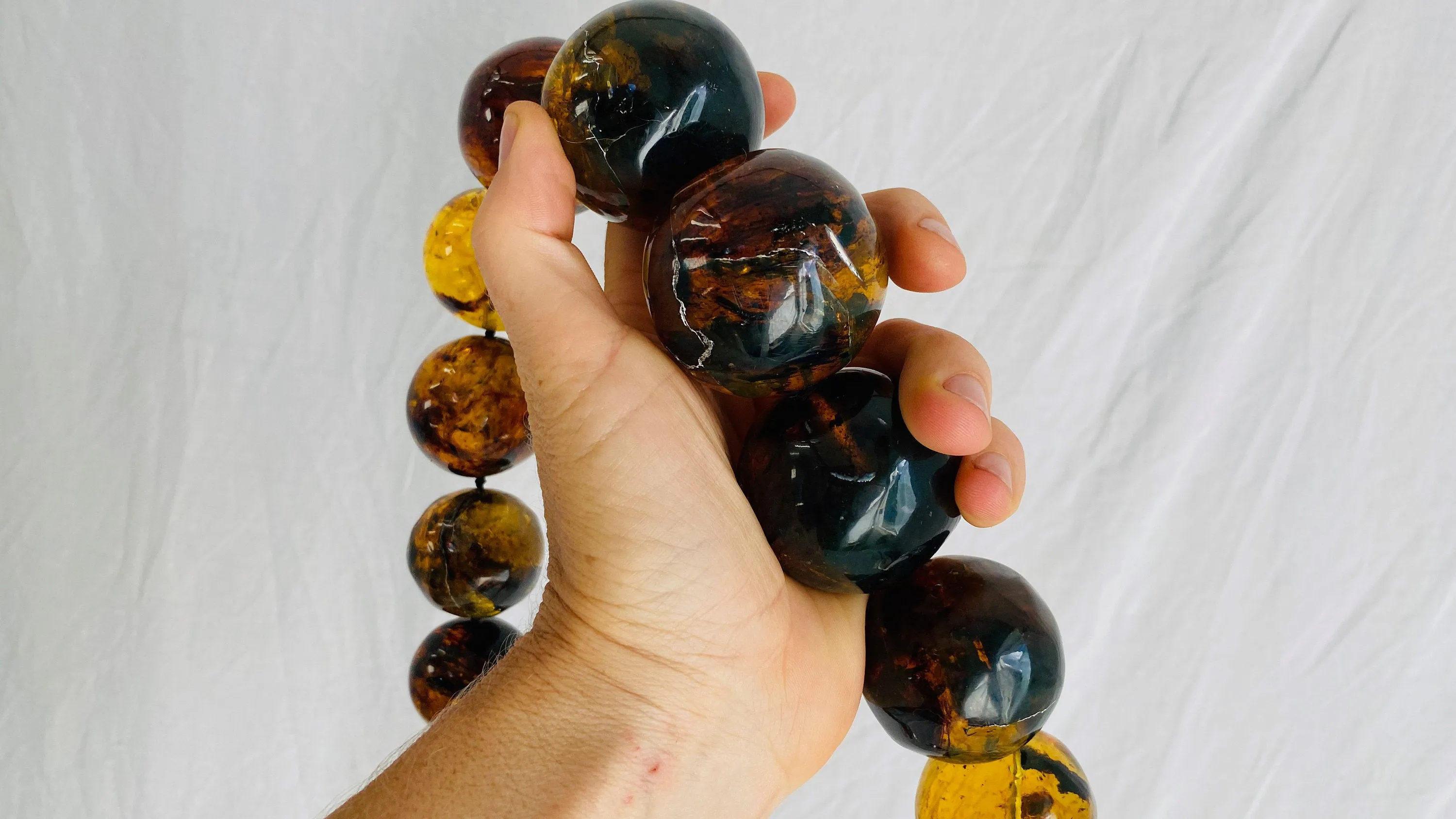 Huge Amber Beaded Necklace. Graduated. Dramatic and Gorgeous!